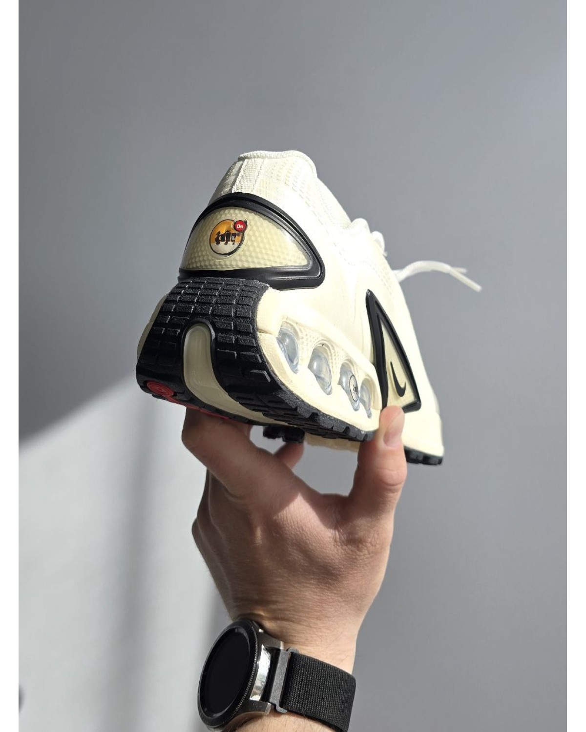 Nike Air Max DN Cream Black