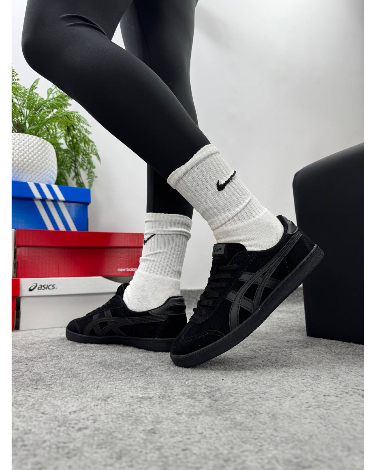 Asics Onitsuka Tiger Black