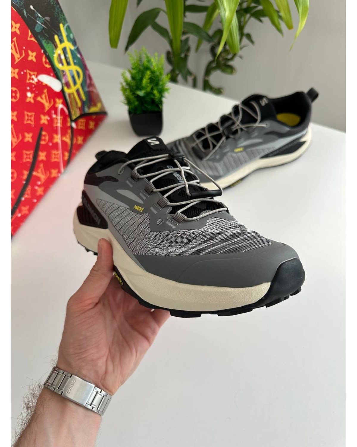 Salomon Genesis Grey Black