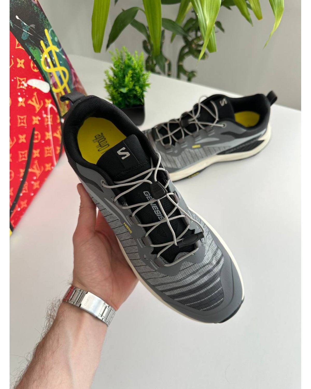 Salomon Genesis Grey Black