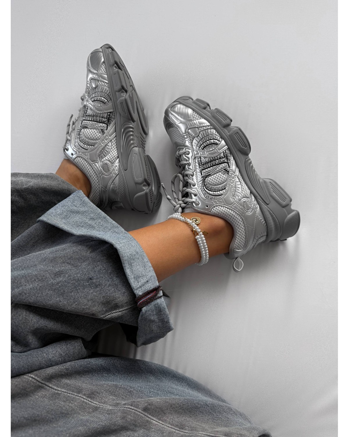 DIor Chrono Sneaker Silver