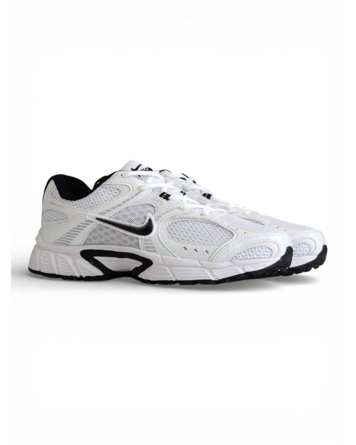 Nike V5 RNR White Black