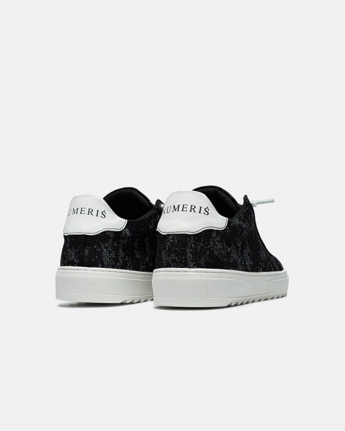 Numeris Acrylic Black