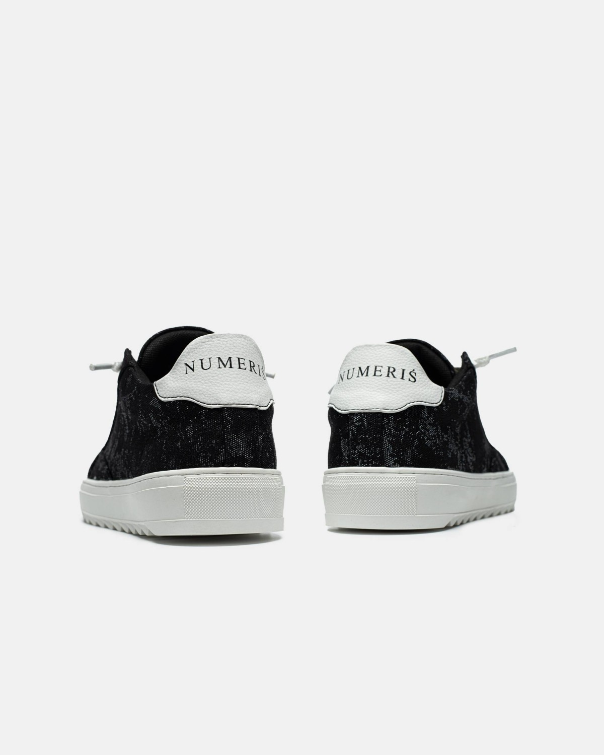 Numeris Acrylic Black