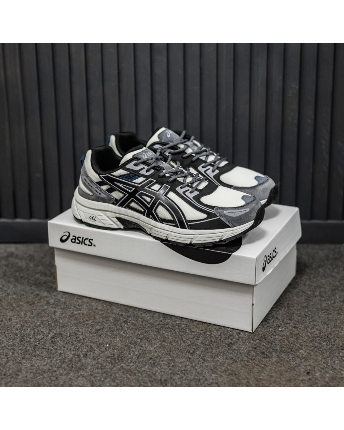 Asics Gel-Venture 6