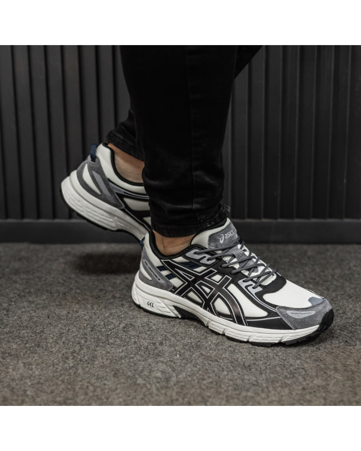 Asics Gel-Venture 6