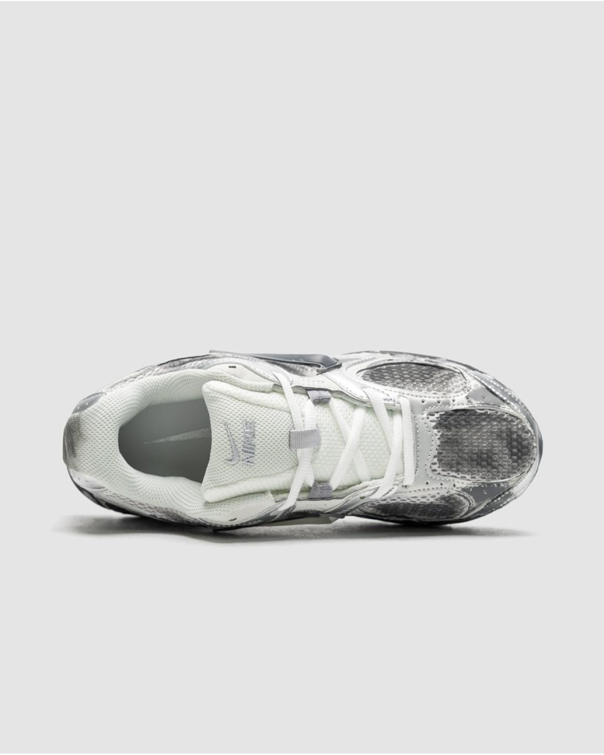 Nike Zoom Vomero V5 RNR Custom Grey