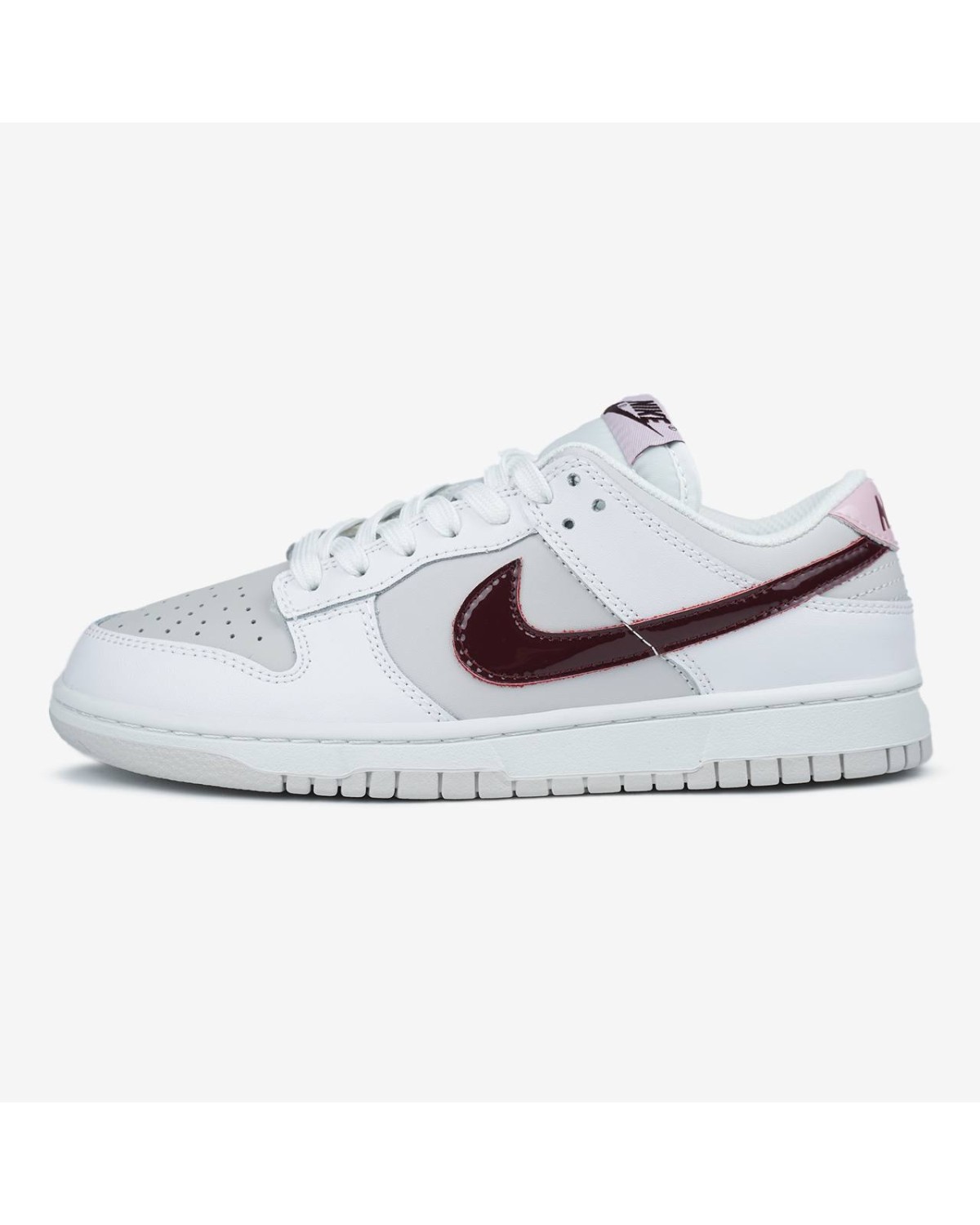 Nike SB Dunk Low Summit White Plum Chalk