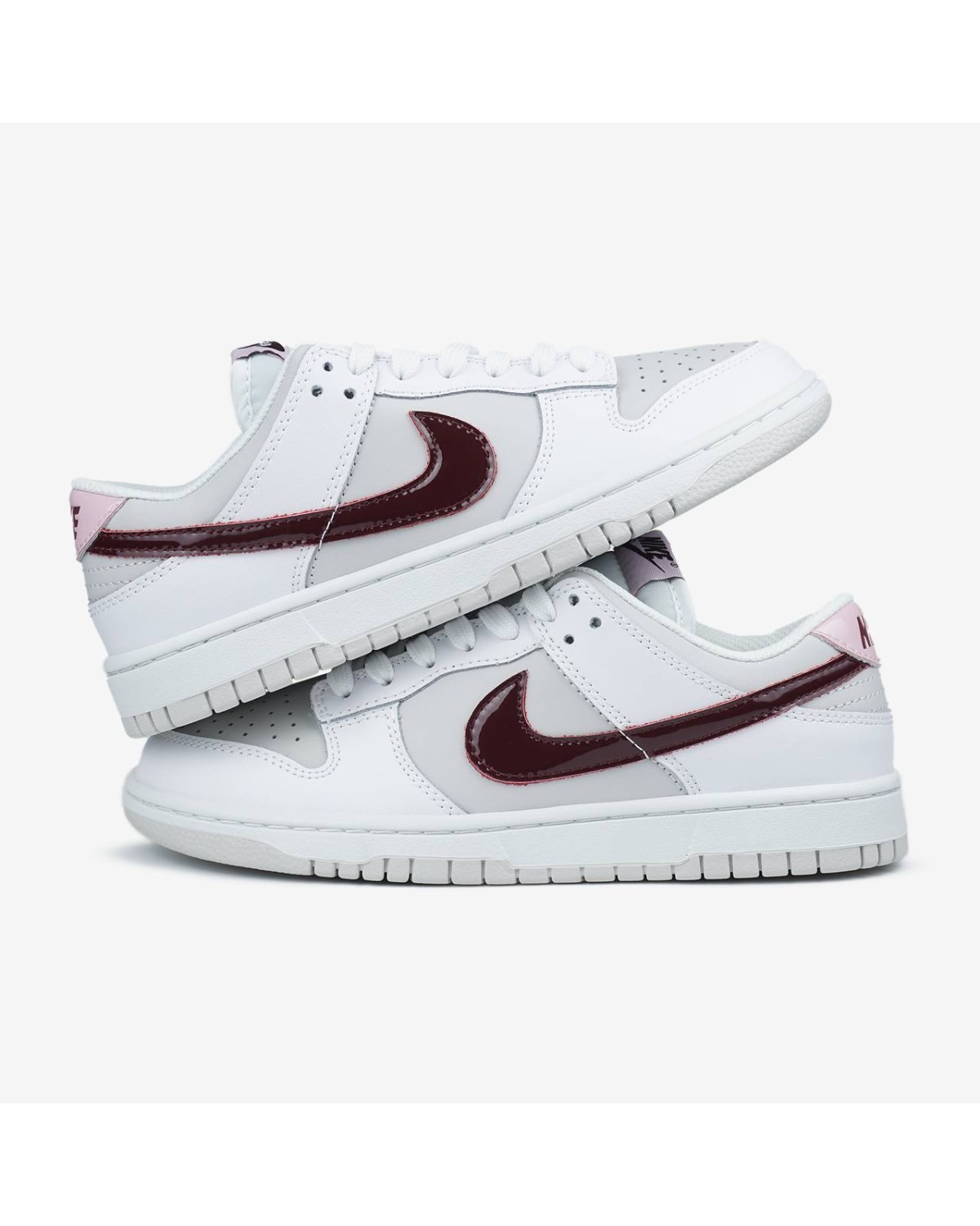 Nike SB Dunk Low Summit White Plum Chalk