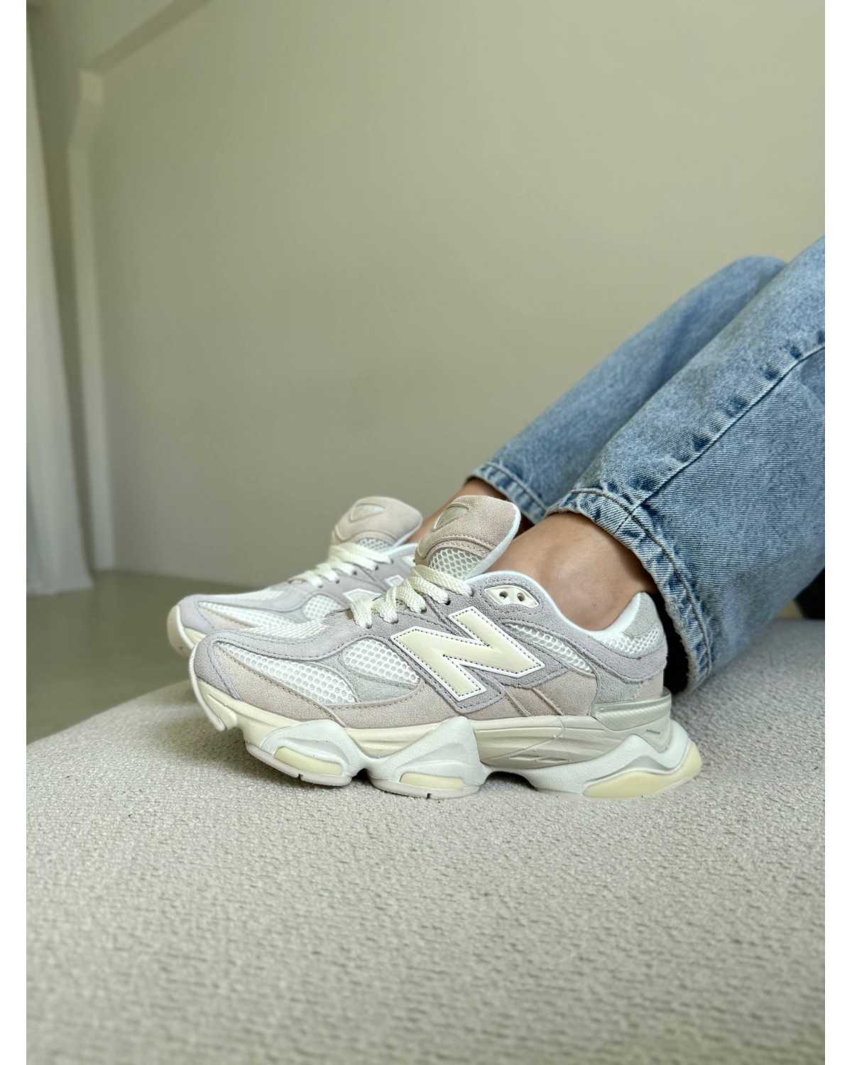 New Balance 9060