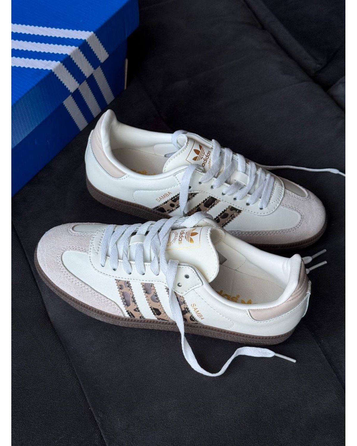 Adidas Samba Leo