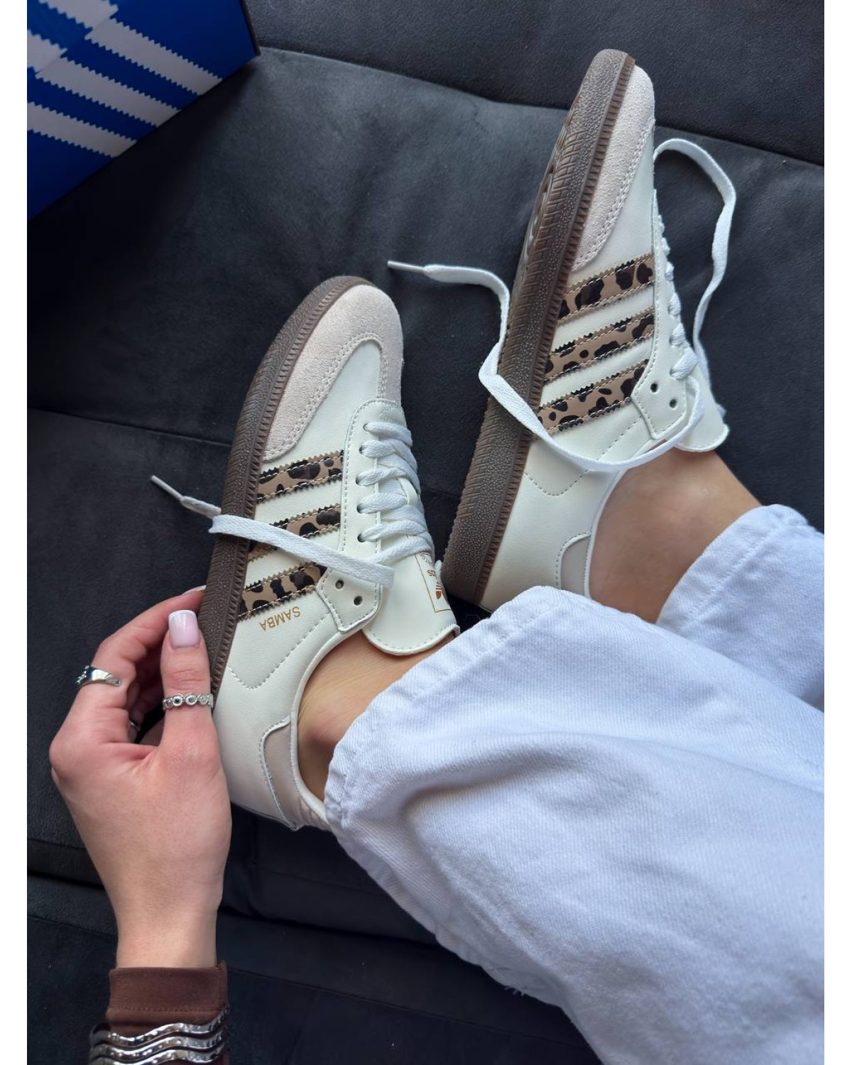 Adidas Samba Leo