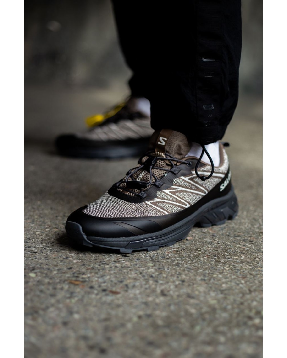 Salomon XT-6 Black/Beige