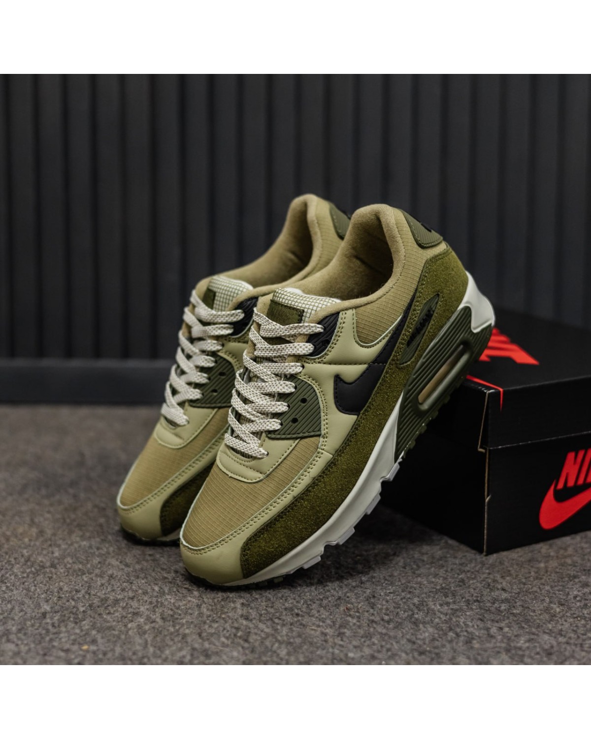 Nike Air Max 90