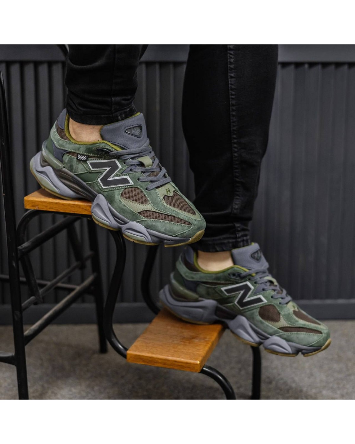 New Balance 9060