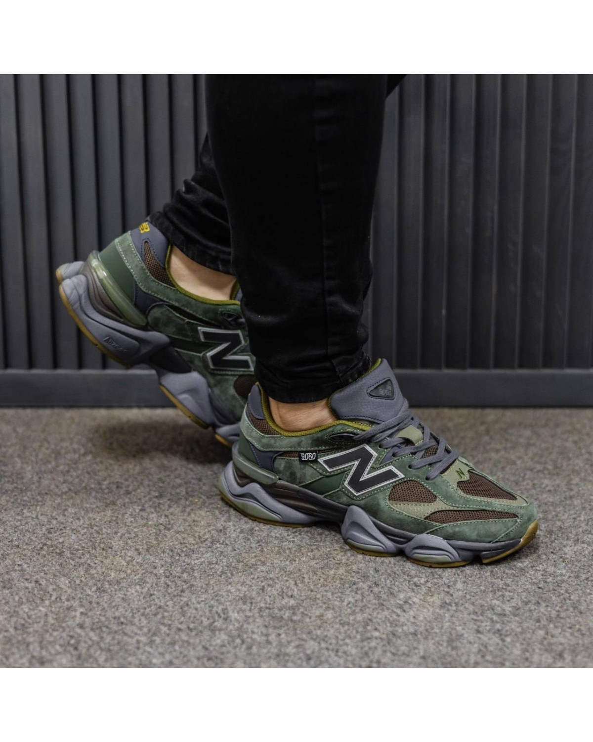 New Balance 9060
