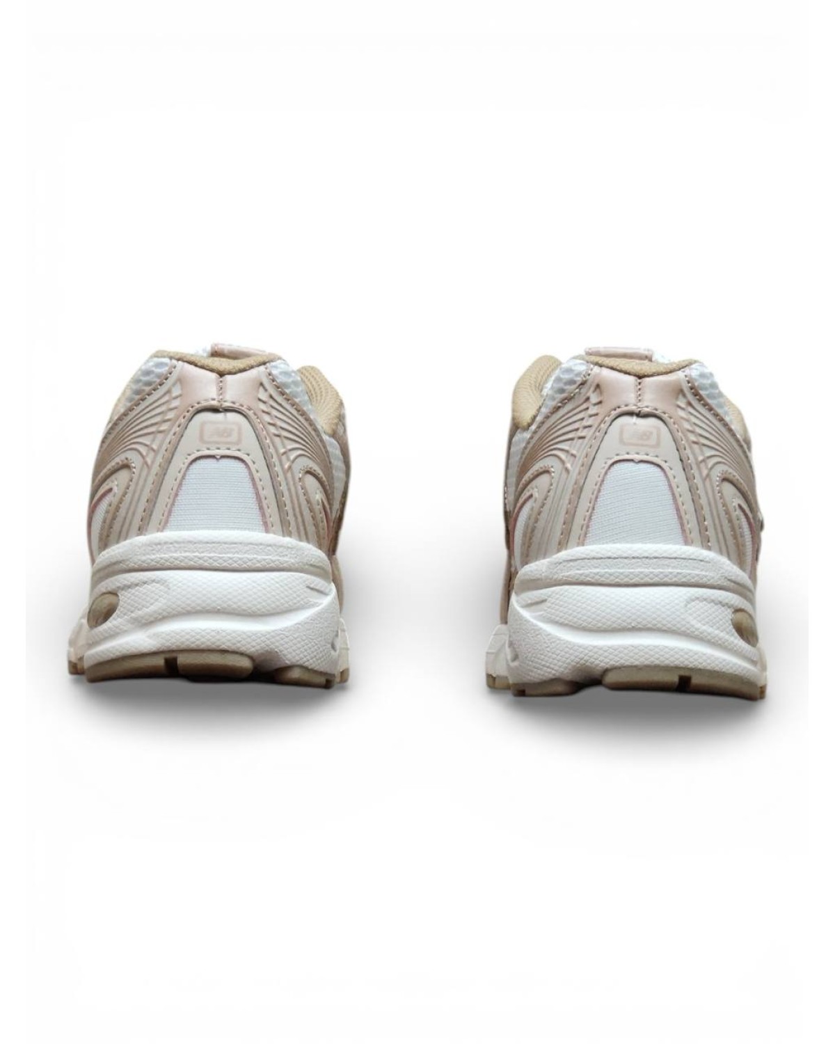 New balance 740 Beige