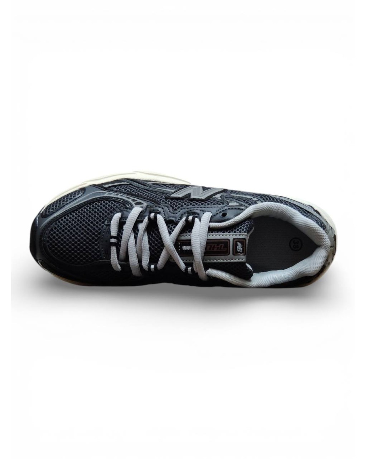 New Balance 740 Dark Grey
