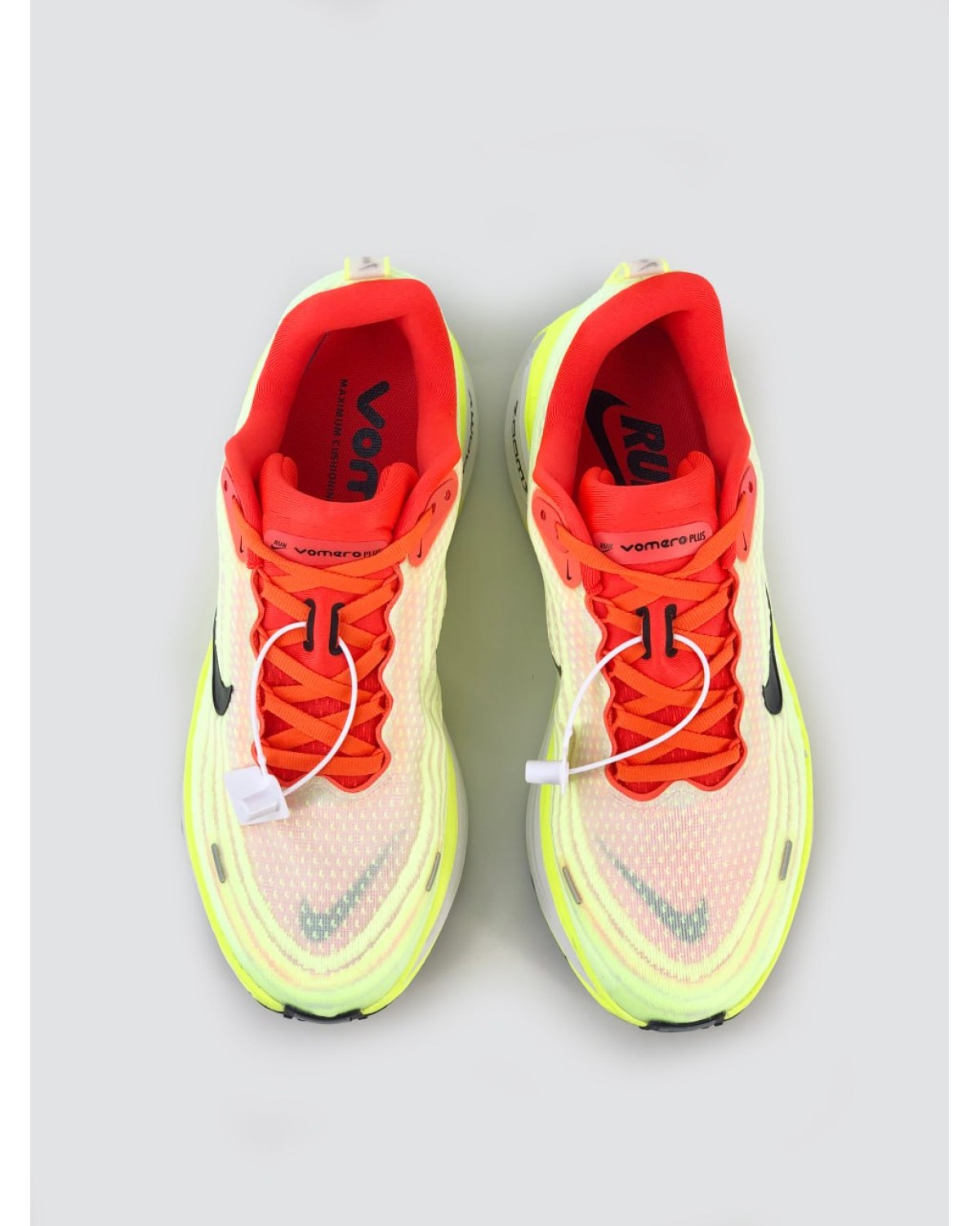 Nike Vomero Plus "Orange Volt"
