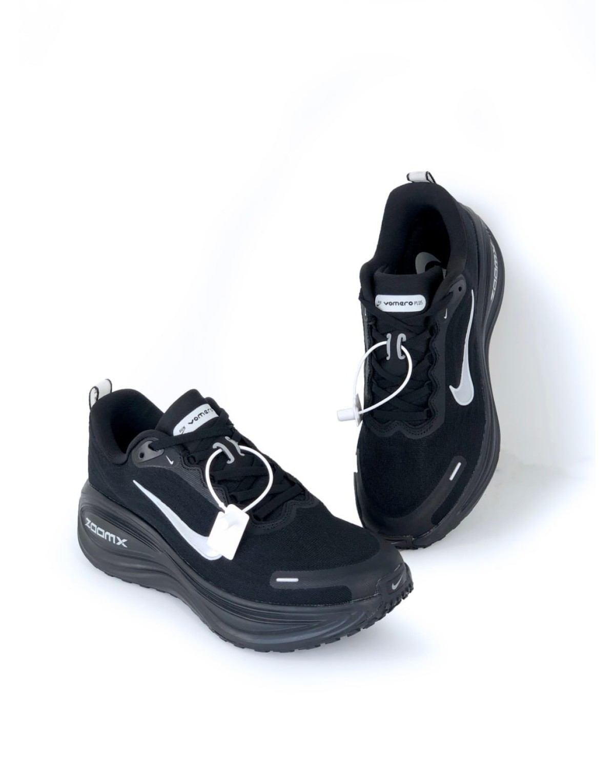 Nike Vomero Plus Black/Dark Smoke Grey