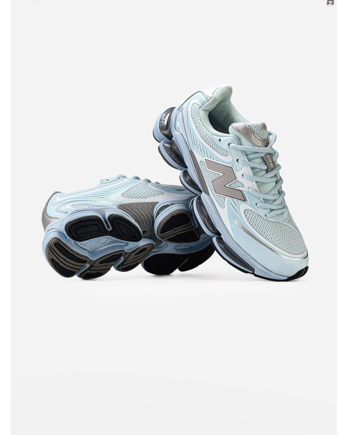New Balance 2000 Light Blue Pastel