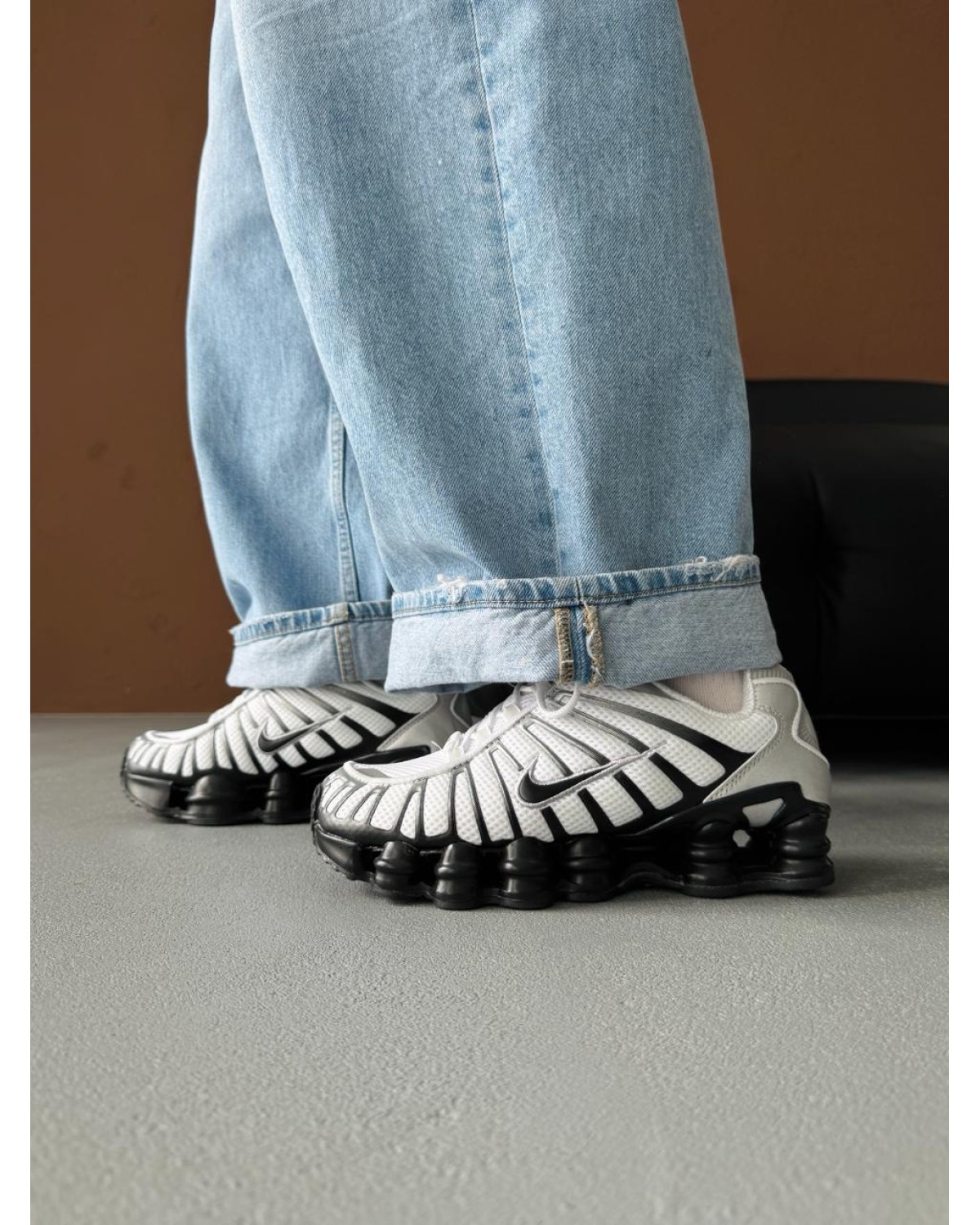 Nike Shox TL Metallic Silver/Wolf Grey
