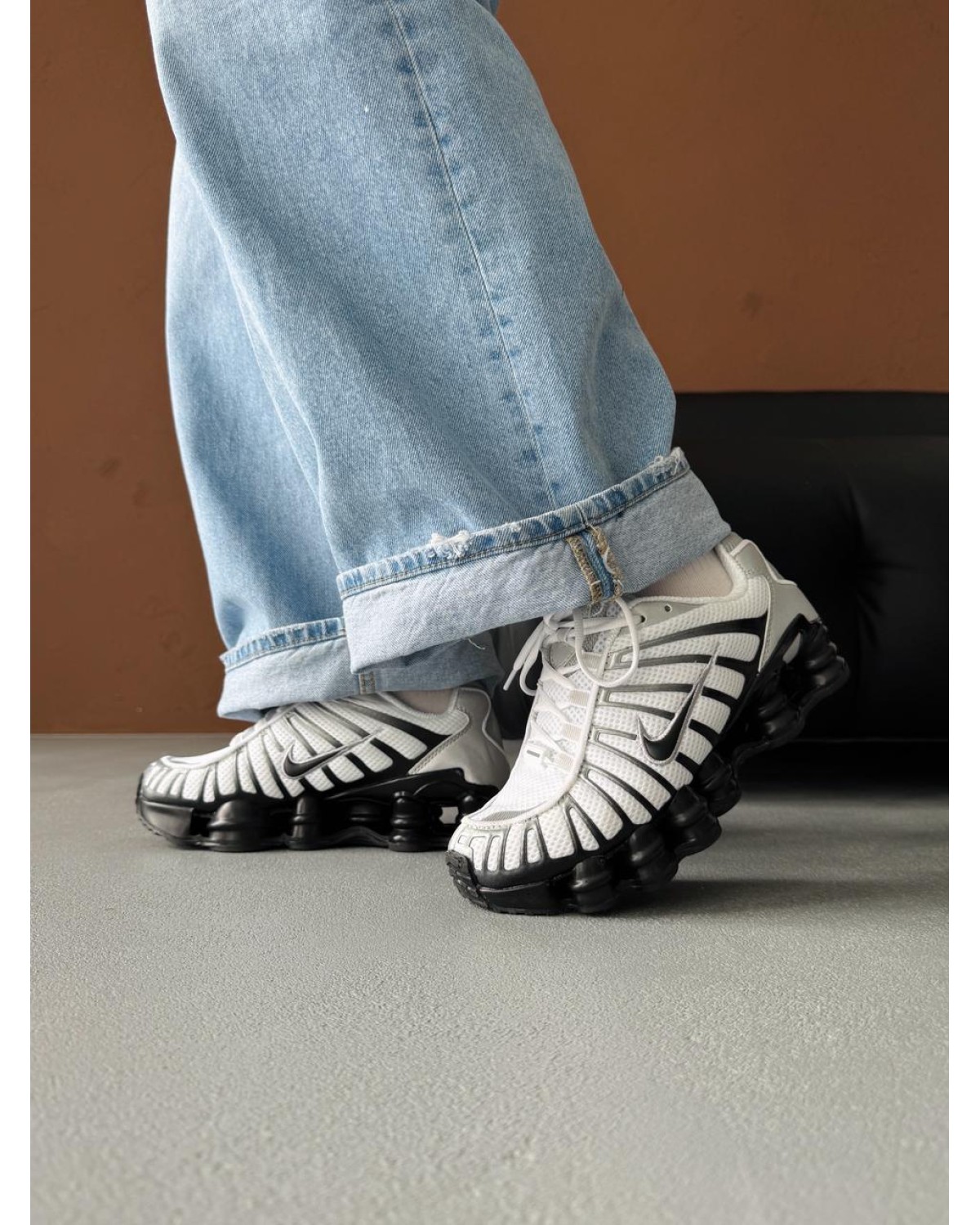 Nike Shox TL Metallic Silver/Wolf Grey