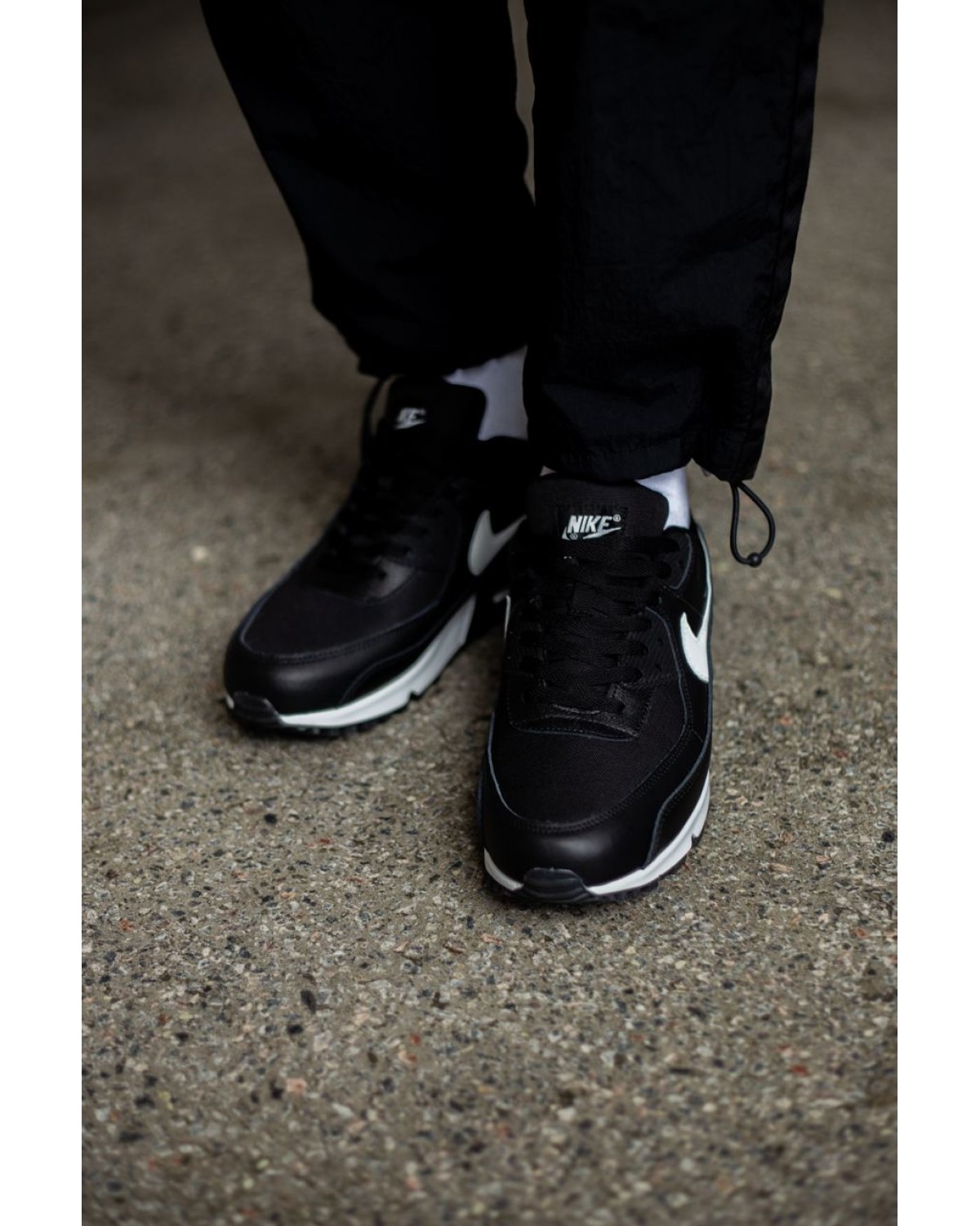 Nike Air Max 90 Black/White
