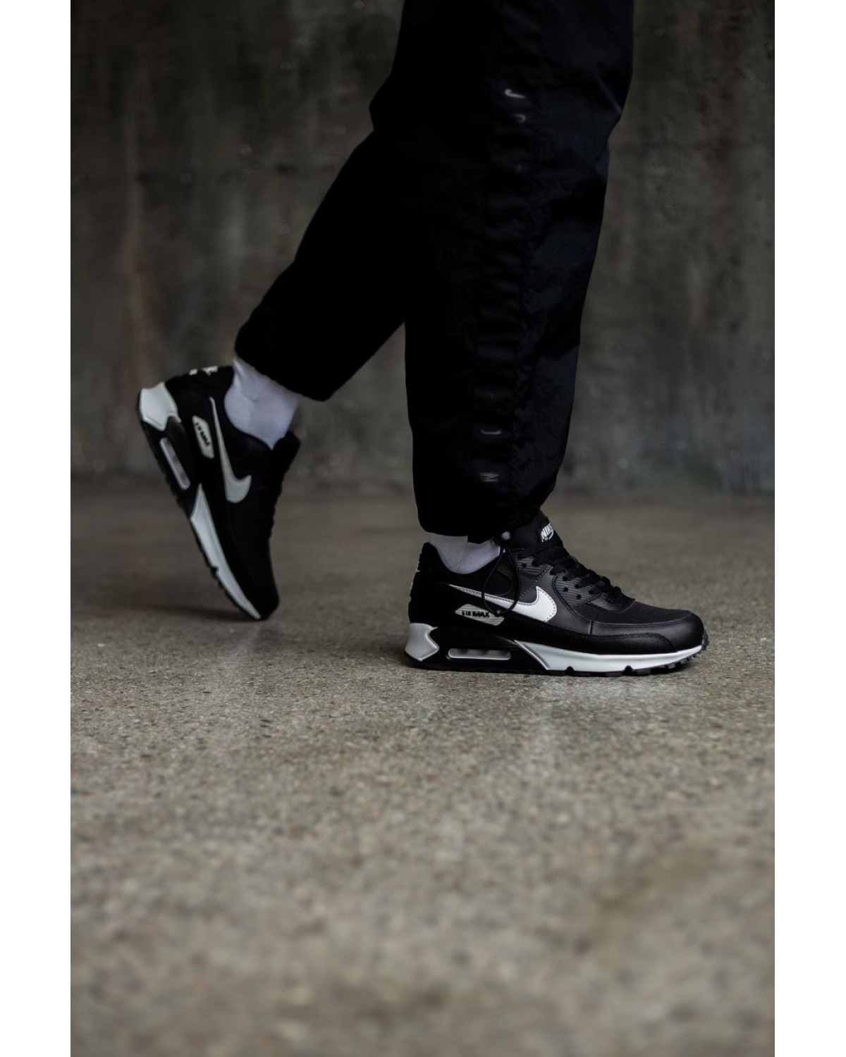 Nike Air Max 90 Black/White