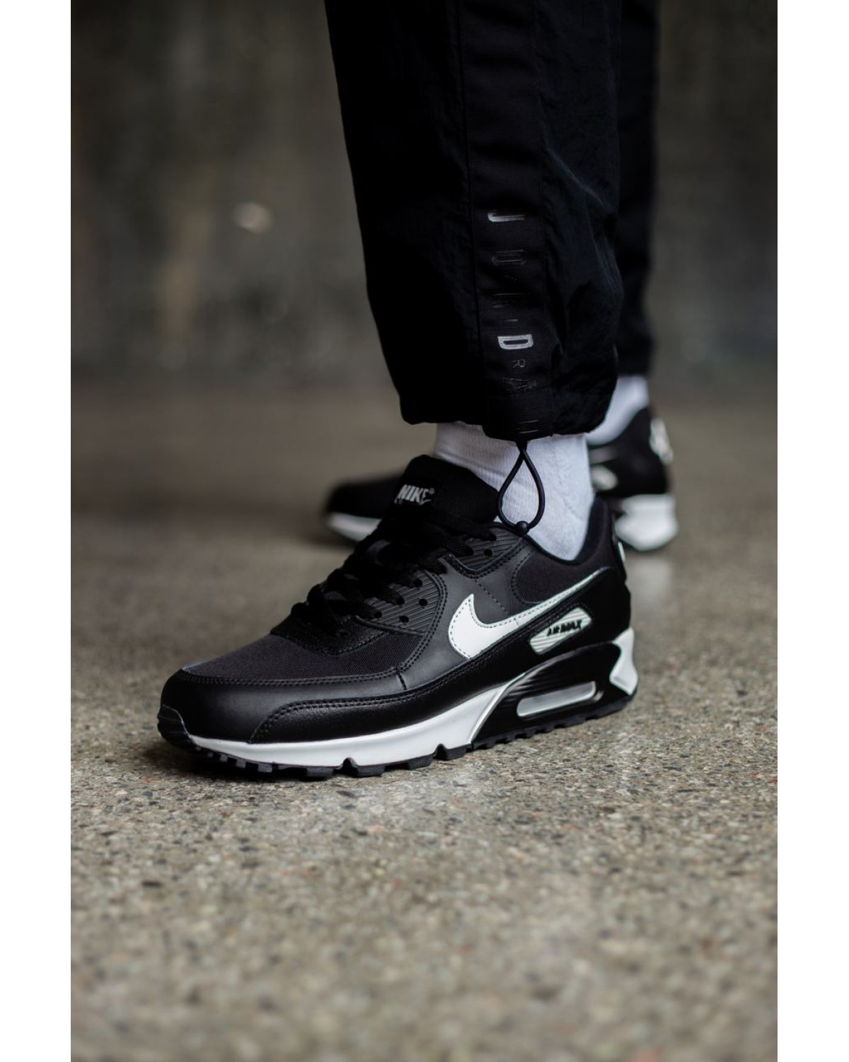 Nike Air Max 90 Black/White