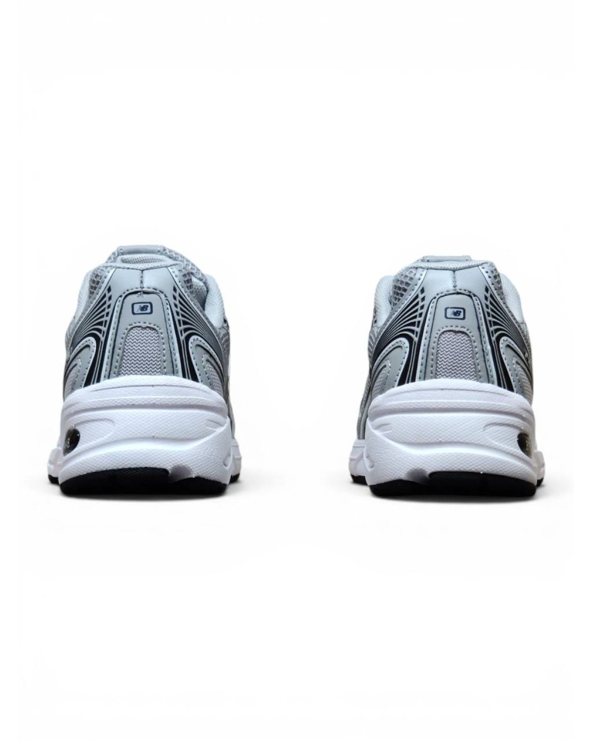 New Balance 740 Light Grey