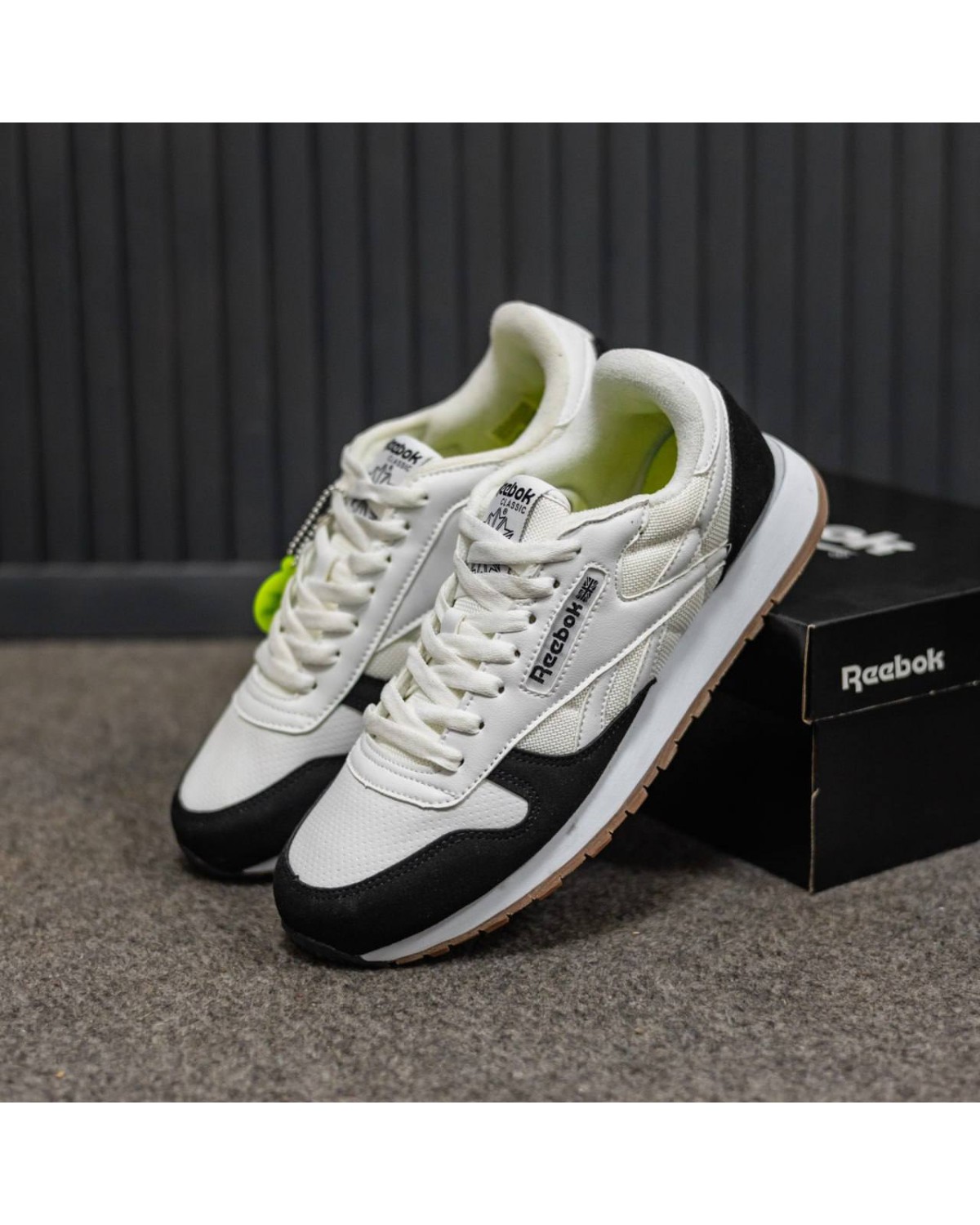 Reebok Classic