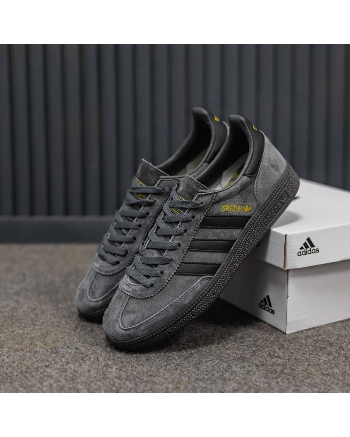 Adidas Spezial