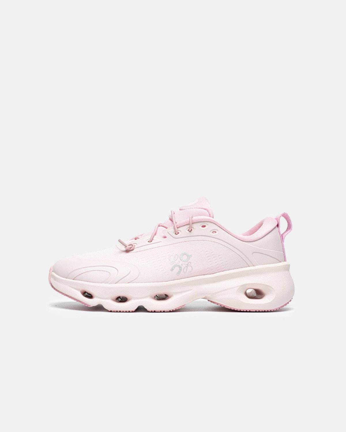 On Cloudsolo x Loewe Pink