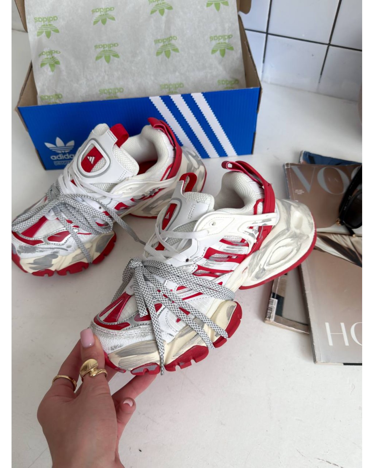 Adidas Vento XLG Deluxe White/Red