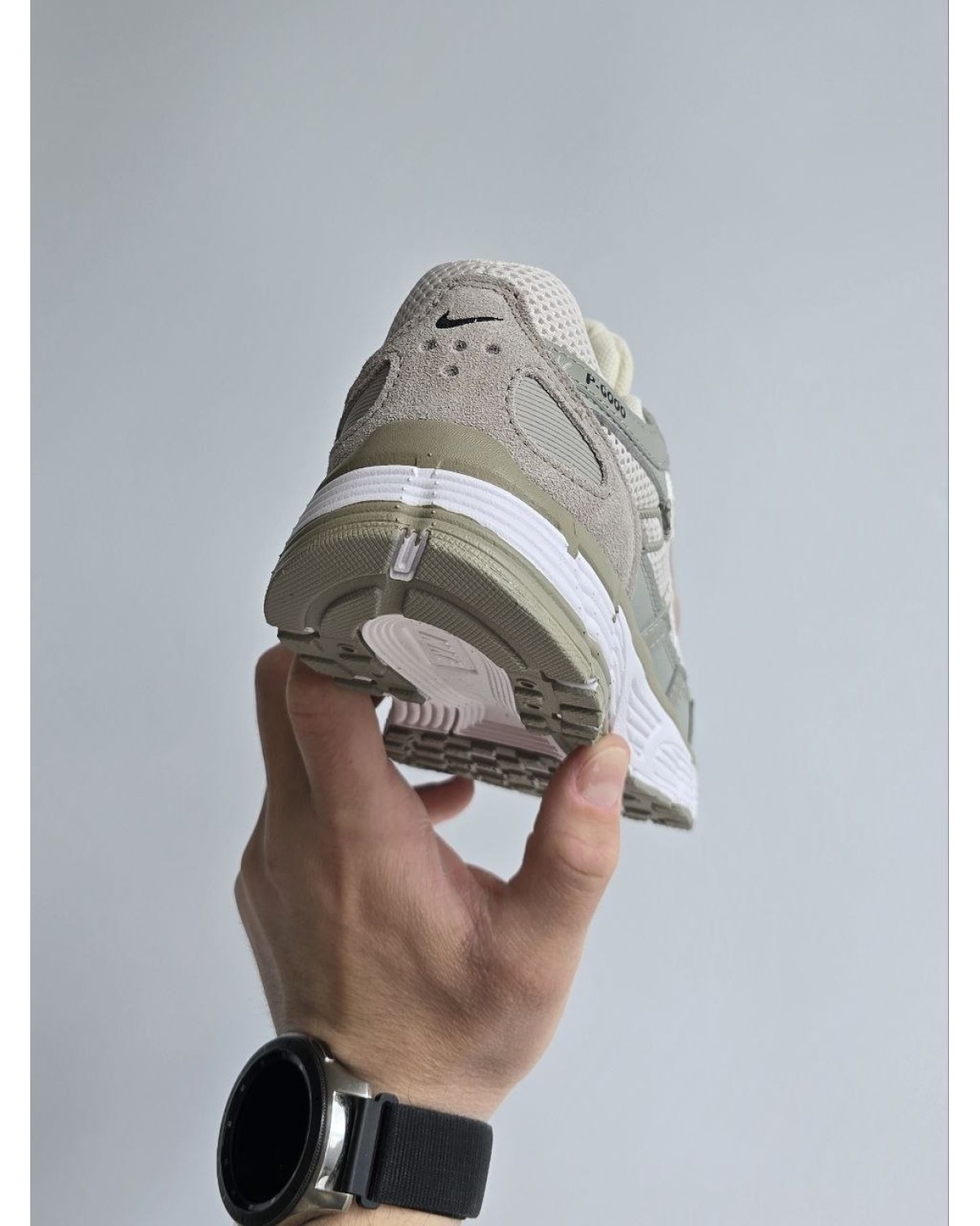 Nike P-6000 Beige/Grey