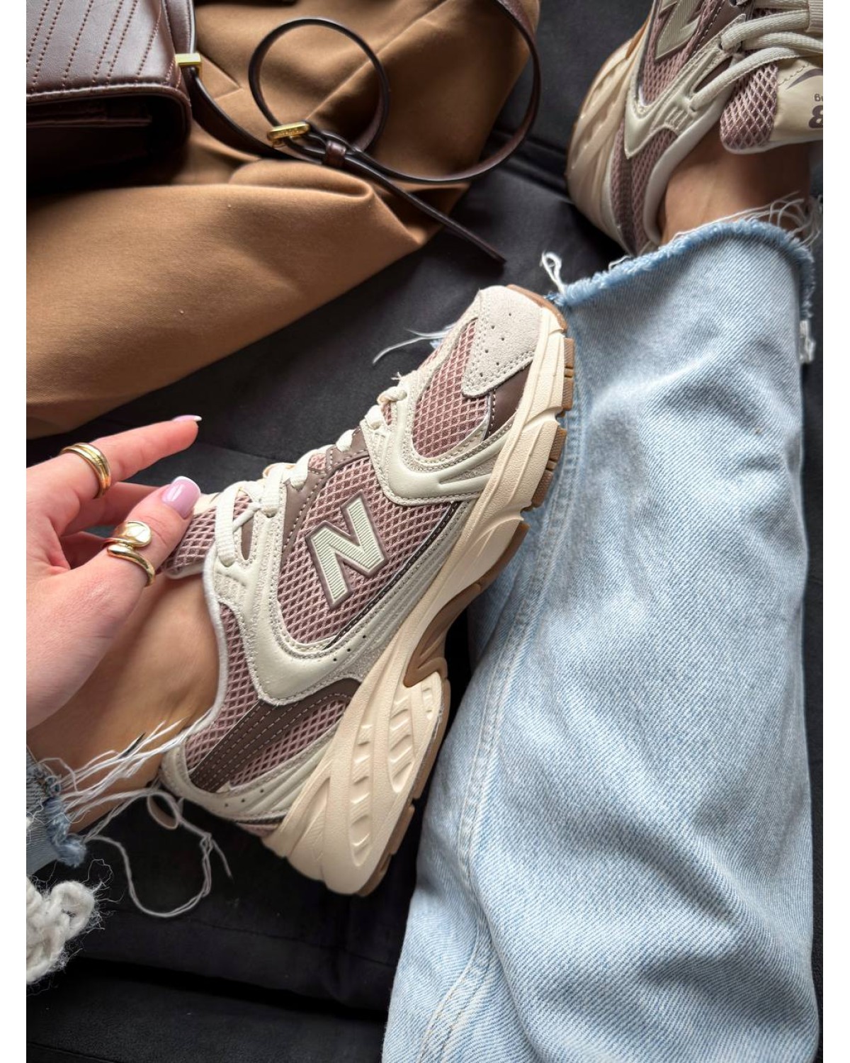 New Balance 530 Beige/Brown