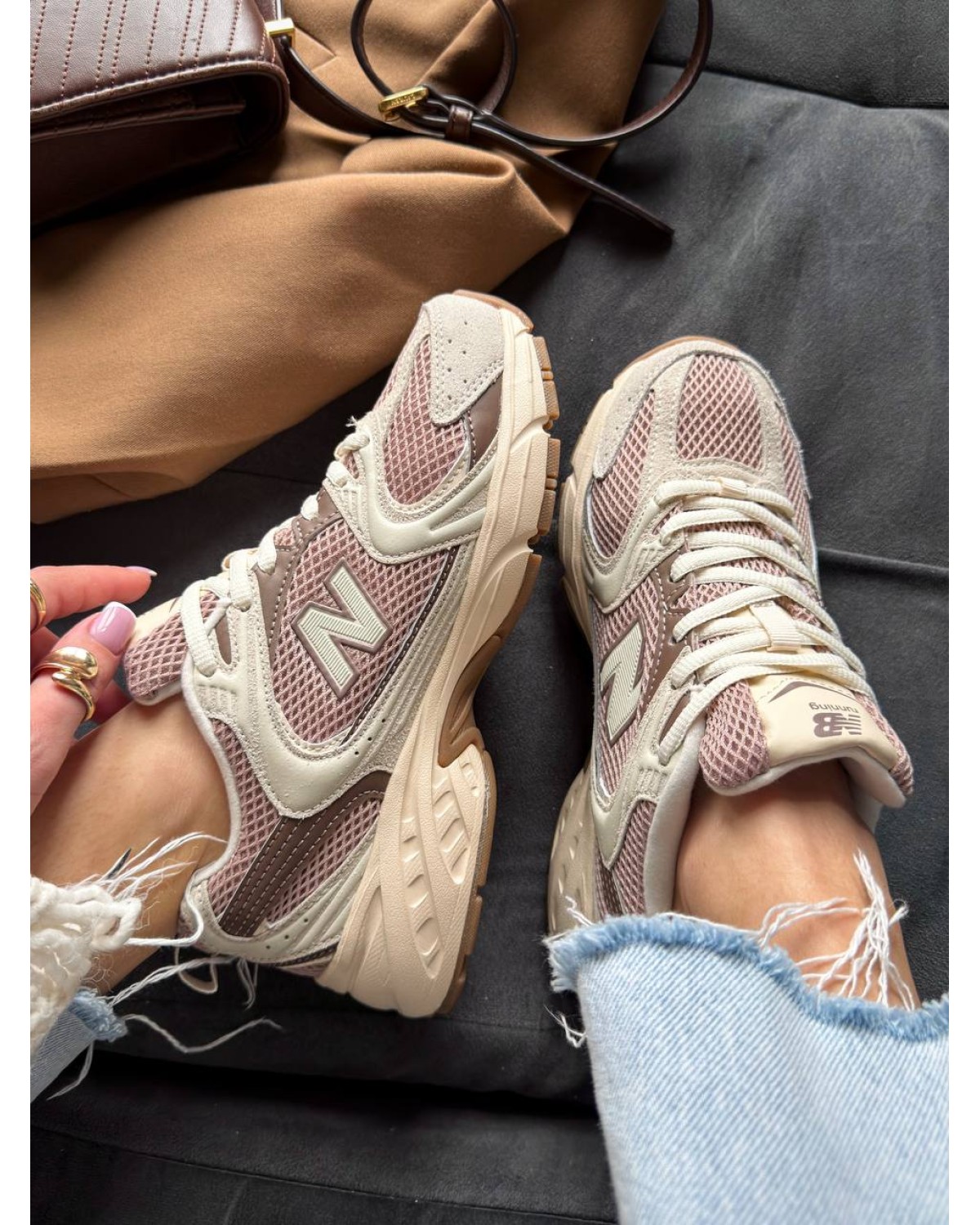New Balance 530 Beige/Brown