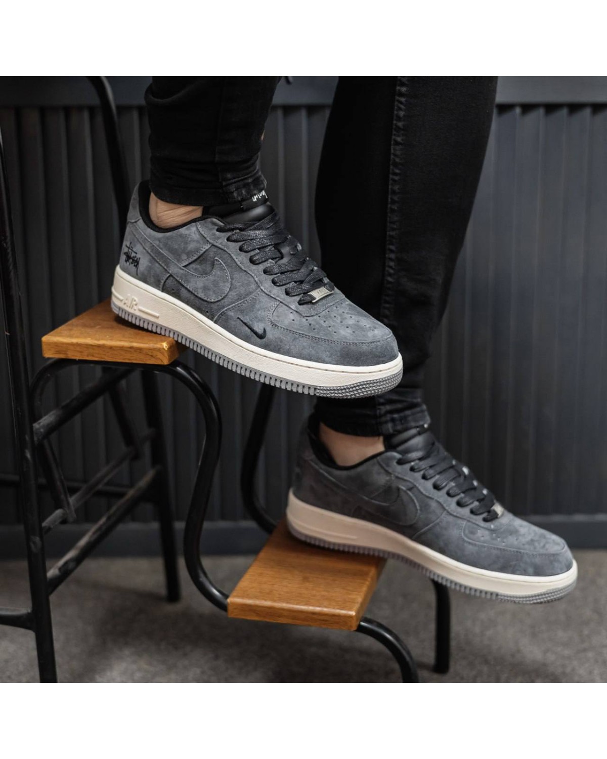 Nike Air Force x Stussy