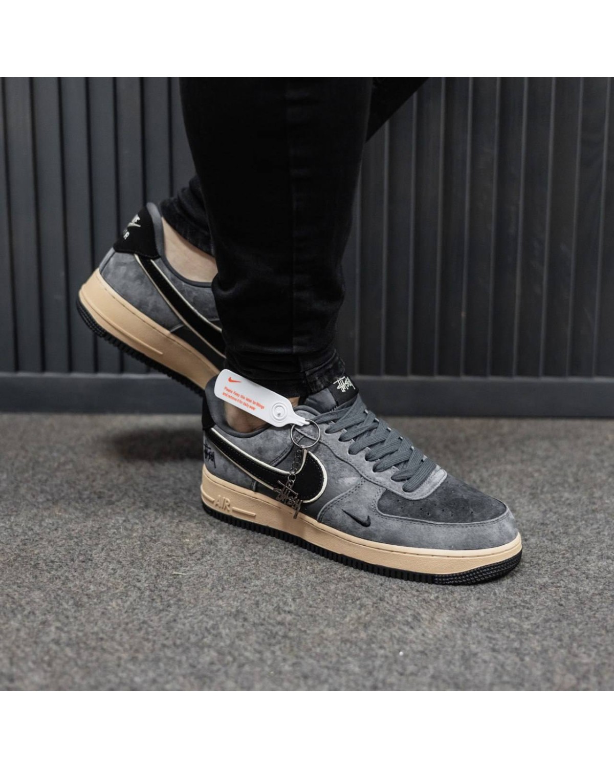 Nike Air Force x Stussy