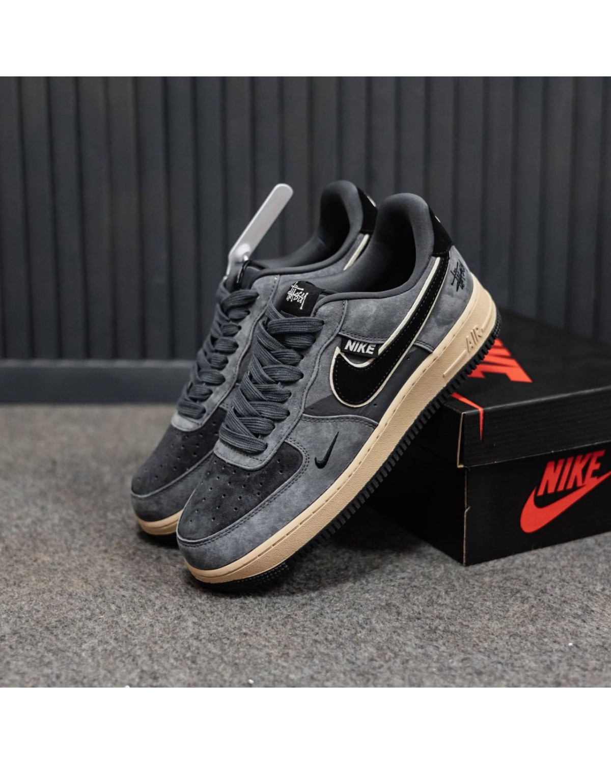 Nike Air Force x Stussy