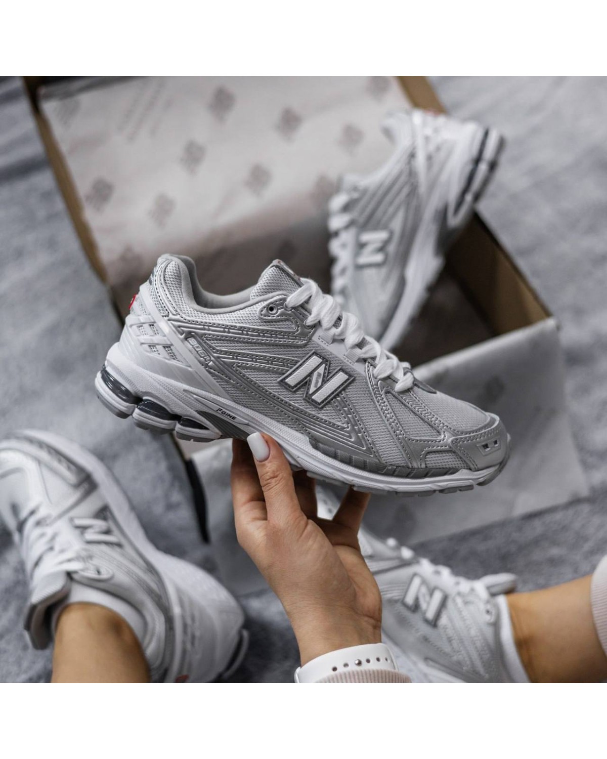 New Balance 1906R