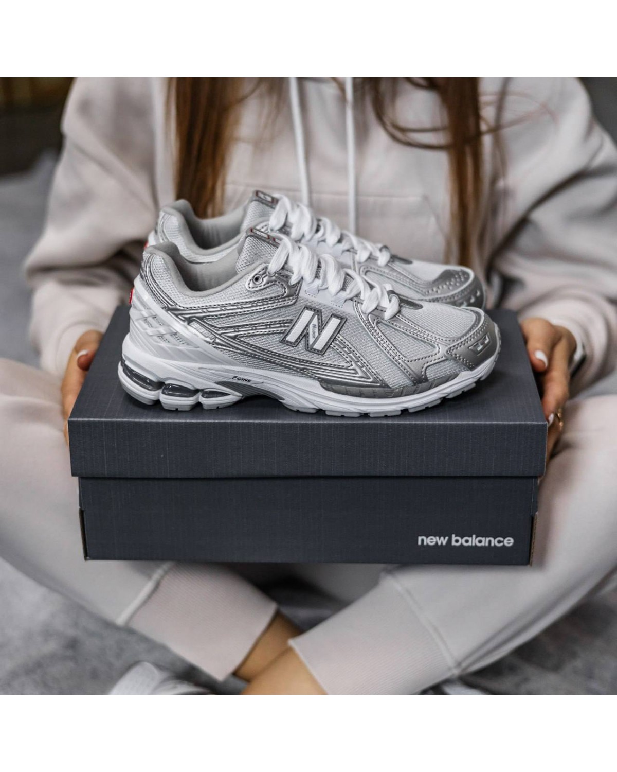 New Balance 1906R