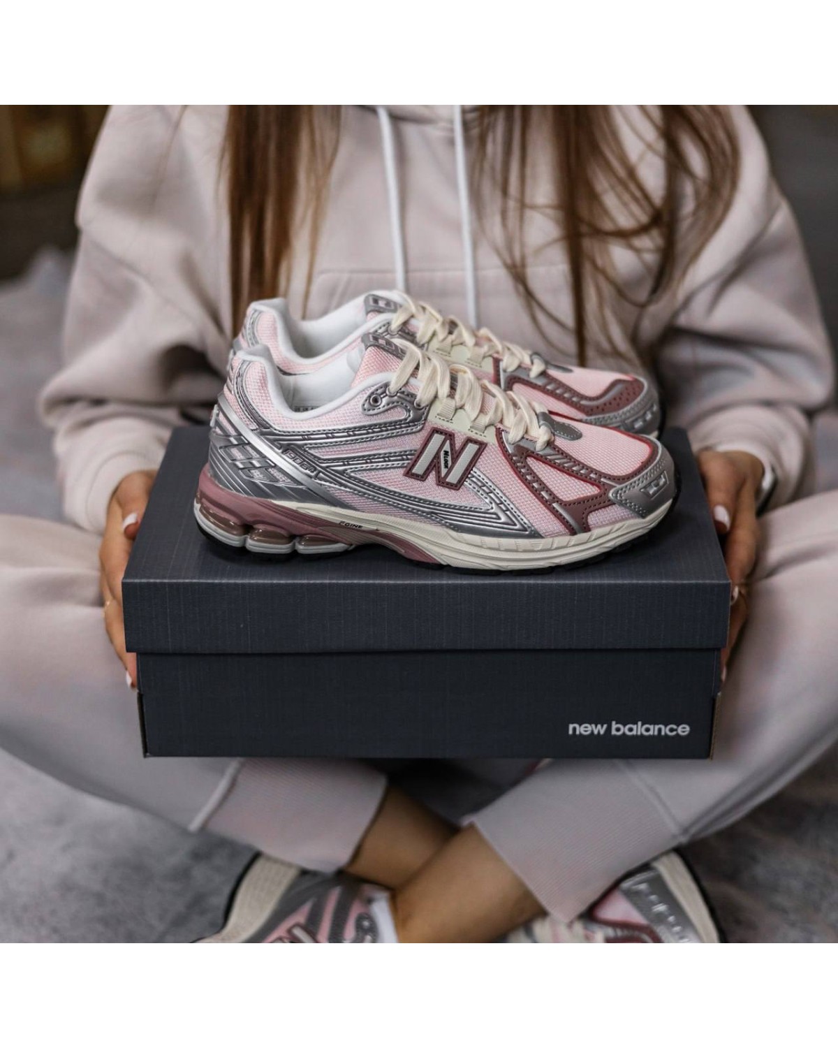 New Balance 1906R