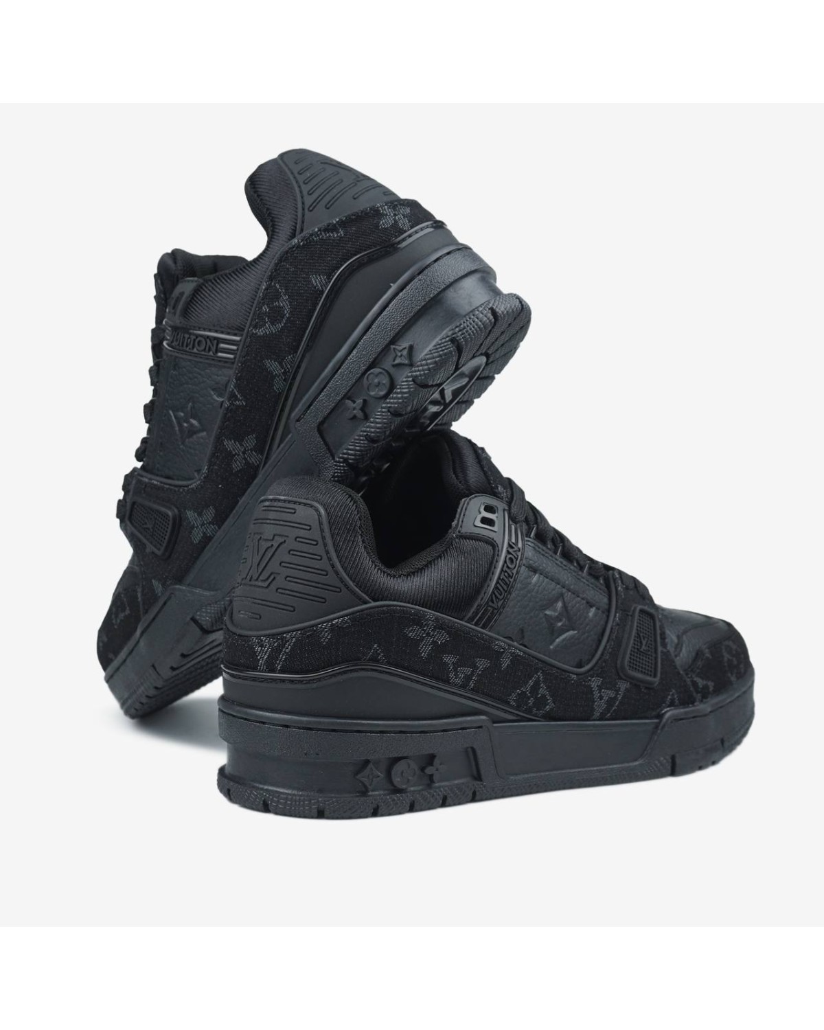 Louis Vuitton Trainer Total Black