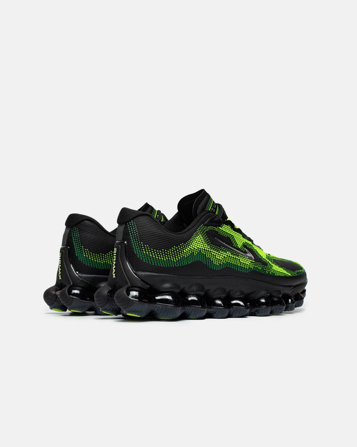 Nike Liquid ‘Dart Frog’