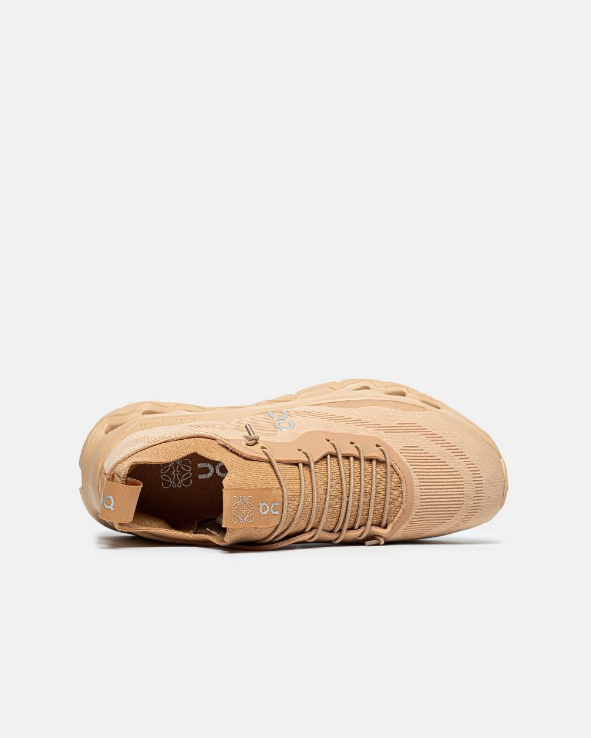 Loewe x ON Cloudtilt  ‘Dark Sand’