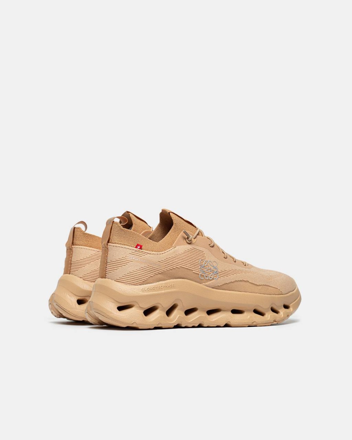 Loewe x ON Cloudtilt  ‘Dark Sand’