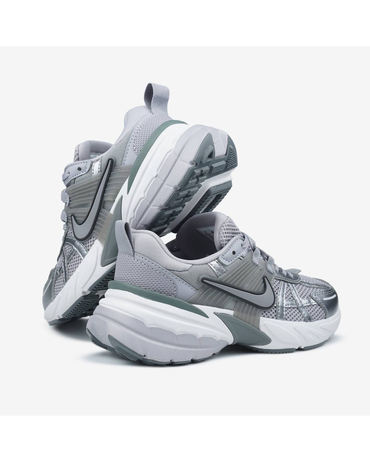 Nike V2K Runtekk Metallic Grey