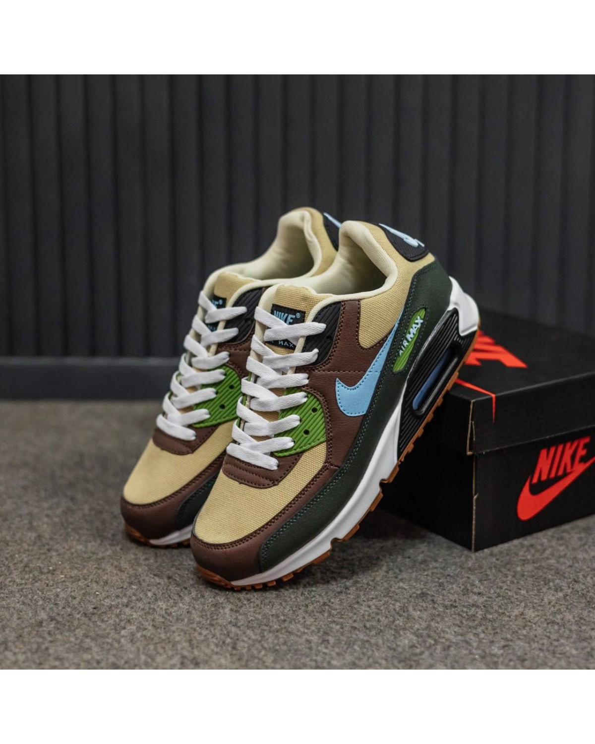 Nike Air Max 90